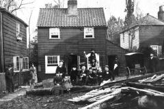138-The-cottages-behind-the-George-Inn-after-the-flood-1878