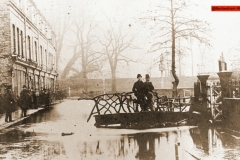 153-Floods-in-Beckenham-High-Street-The-Greyhound-on-right-1878
