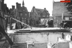 178-High-Street-shops-demolition-you-can-see-Three-Tuns-site-now-Fish-and-Chip-shop-1920