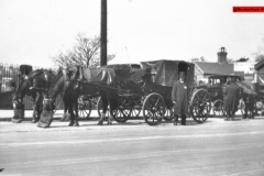 134-The-last-of-Beckenhams-Horse-buses-at-Beckenham-Junction-c1920