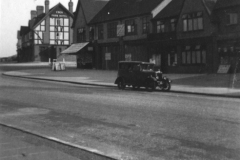 102-Eden-Park-shops-looking-at-The-Eden-Park-Hotel-c1935