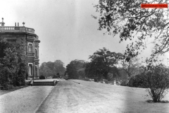 137-The-drive-of-the-Monks-Orchard-mansion-1919