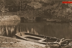 162-Boat-and-Rustic-Bridge-Kelsey-Park-1939