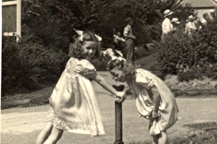 151-Croydon-Rd-Rec-drinking-fountain-c1959