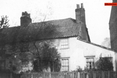 174-Fullers-Place-this-was-a-row-of-houses-opposite-Croydon-Rd-Rec1905
