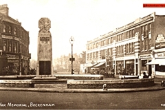 134-Memorial-towards-Croydon-Road-Stll-using-paraffin-lamps-at-that-time-1958