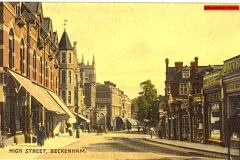 130-Top-of-High-St-Albemarle-Rd-on-left-Rectory-Rd-on-right-Buildings-on-right-still-there-today-c1915