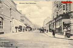 167-Albemarle-Road-juct-High-St-both-sides-of-road-blown-up-during-war-1908